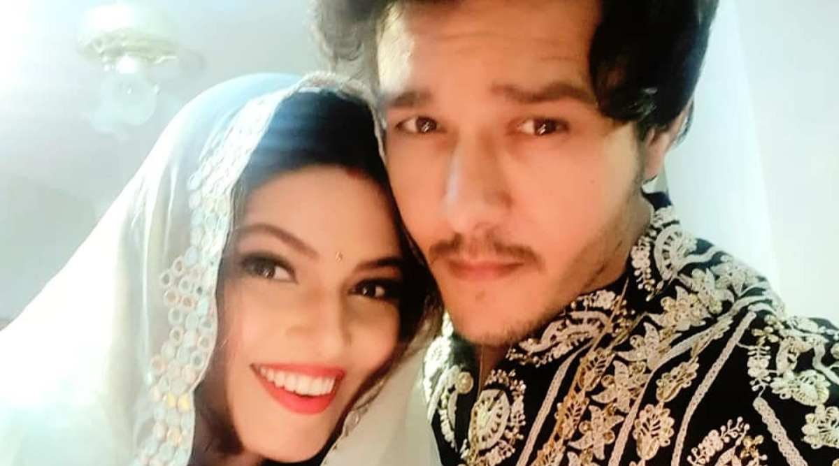 Subhi Sharma Sexy Video Xxx - Aniruddh Dave's wife debunks reports of him testing negative for Covid-19:  'He hasn't got any Covid test done' | Entertainment News,The Indian Express
