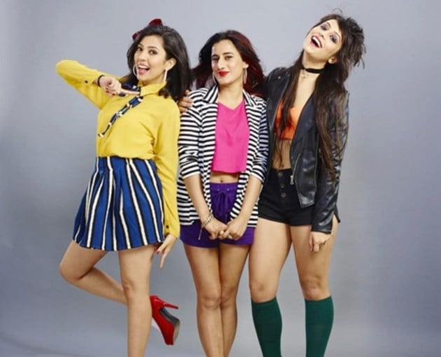 barkha singh girls on top