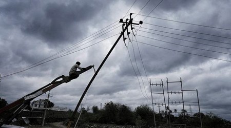 Gujarat Cyclone Tauktae: Intra-circle roaming for mobile users in 5 most affected districts