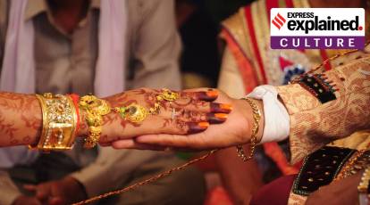 The Story Of An Emergency Marriage Couple In India, Will It Be A New Trend?