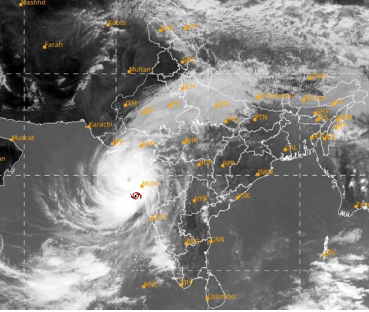 Cyclone to hit Gujarat in less than 7 hours; rainfall intensity to