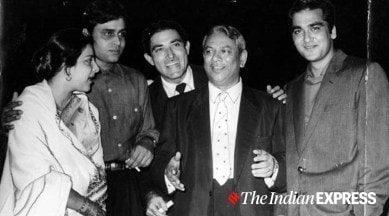 mehboob khan mother indian nargis sanjay dutt rajendra kumar raj kumar