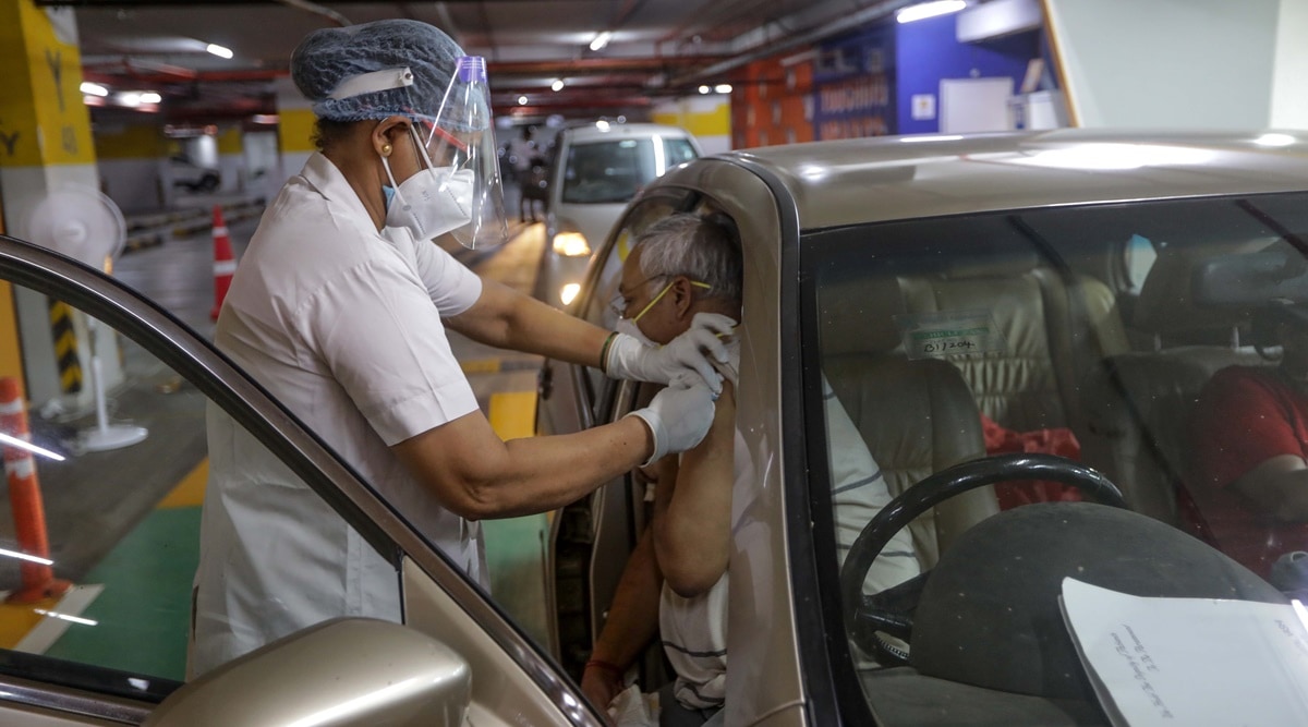 Mumbai vaccination drive, Mumbai resumes Covid-19 vaccination, Cyclone Taukte, Mumbai cyclone, Mumbai news, Maharashtra govt, Indian express