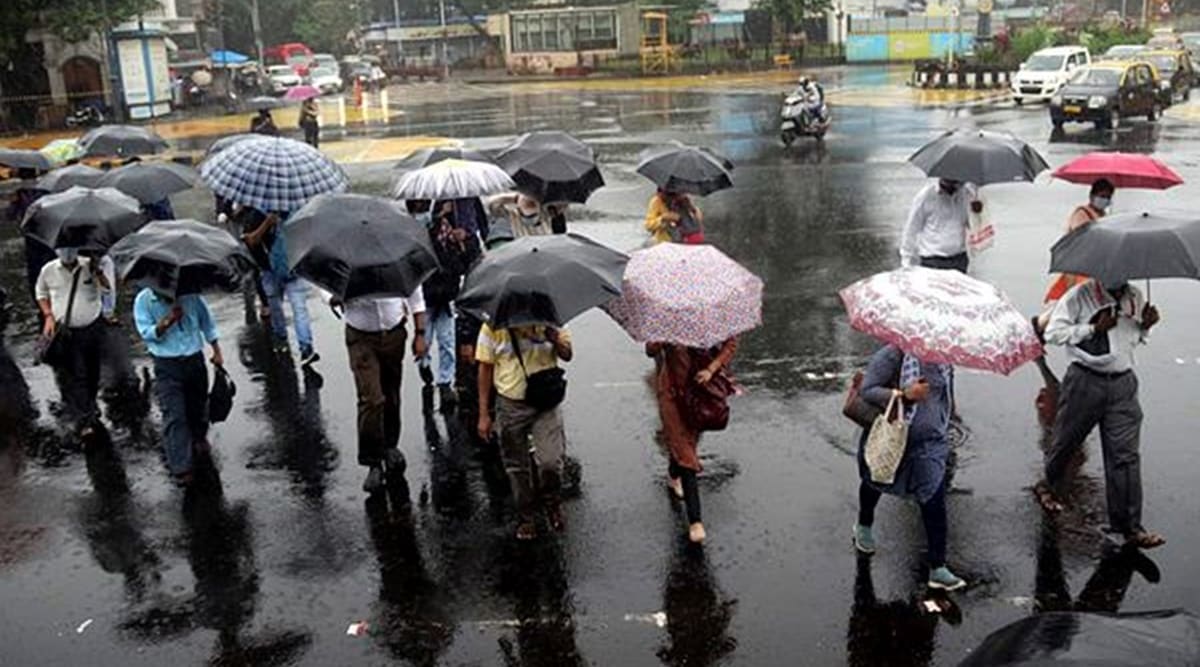 Mumbai receives premonsoon showers Mumbai News The Indian Express