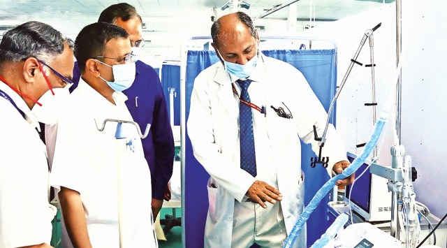 Kejriwal visits the makeshift ICU facility attached to Lok Nayak Hospital at Ramlila Maidan on Friday.
