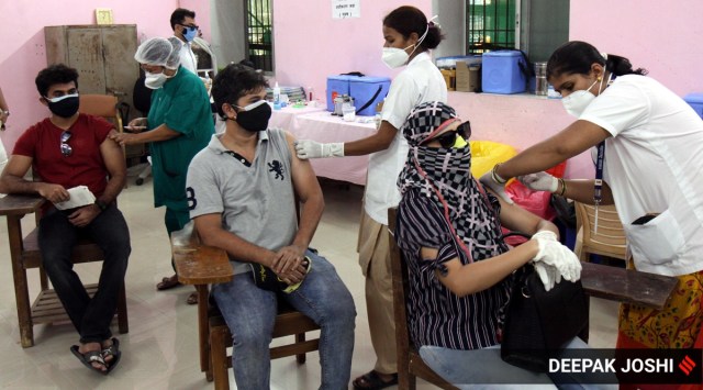 Covid-19 vaccination drive in Thane Civil Hospital (Express Photo: Deepak Joshi)