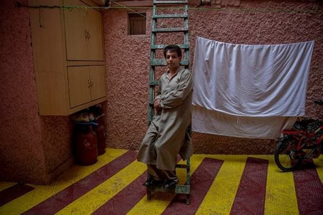 Kashmir Srinagar transgender community, Transgenders in Kashmir, Transgenders in Srinagar, Kashmir, Srinagar, economic low, no income for transgenders in Kashmir, indianexpress.com