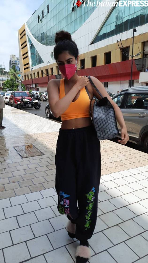 khushi kapoor