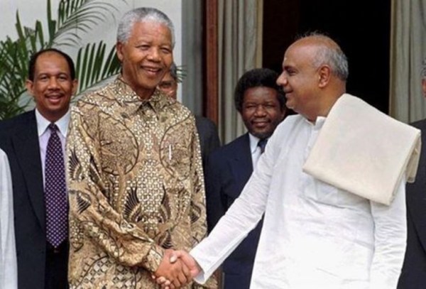 HD Devegowda, Nelson Mandela