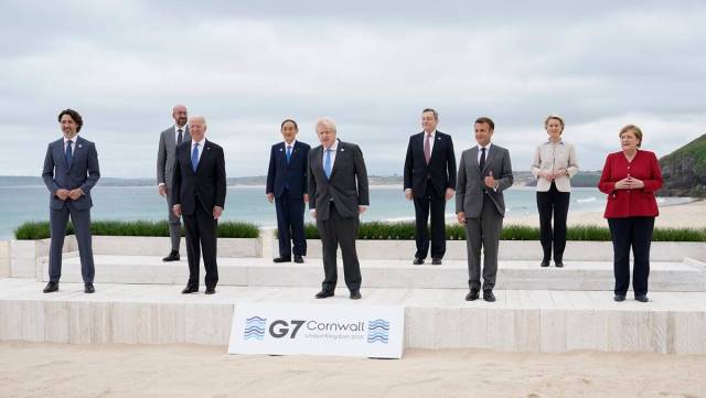 G7