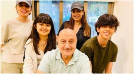 Mahima Chaudhry meets Anupam Kher