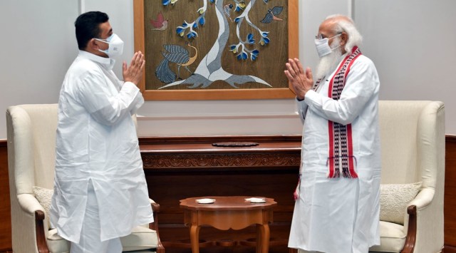 Prime Minister Narendra Modi meets BJP leader Suvendu Adhikari in New Delhi on Wednesday. (Photo: Twitter/narendramodi)
