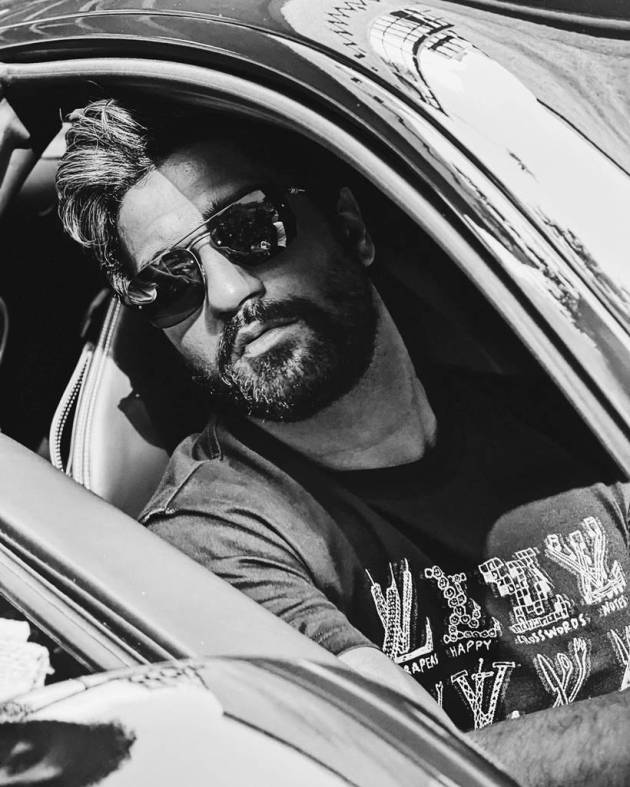 vicky kaushal instagram