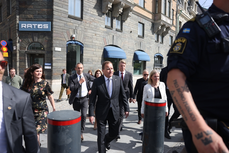 Swedish PM Lofven ousted in parliament no-confidence vote ...