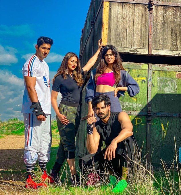 Varun Sood, Shweta Tiwari, Divyanka Tripathi Dahiya and Vishal Aditya Singh 2