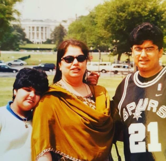 Happy Birthday Arjun Kapoor, Bollywood birthdays, Arjun Kapoor and Jahnvi Kapoor, Arjun Kapoor and Sonam Kapoor, Arjun Kapoor and Anshula Kapoor, Arjun Kapoor and siblings, Arjun Kapoor family, Birthday boy Arjun Kapoor, indianexpress.com