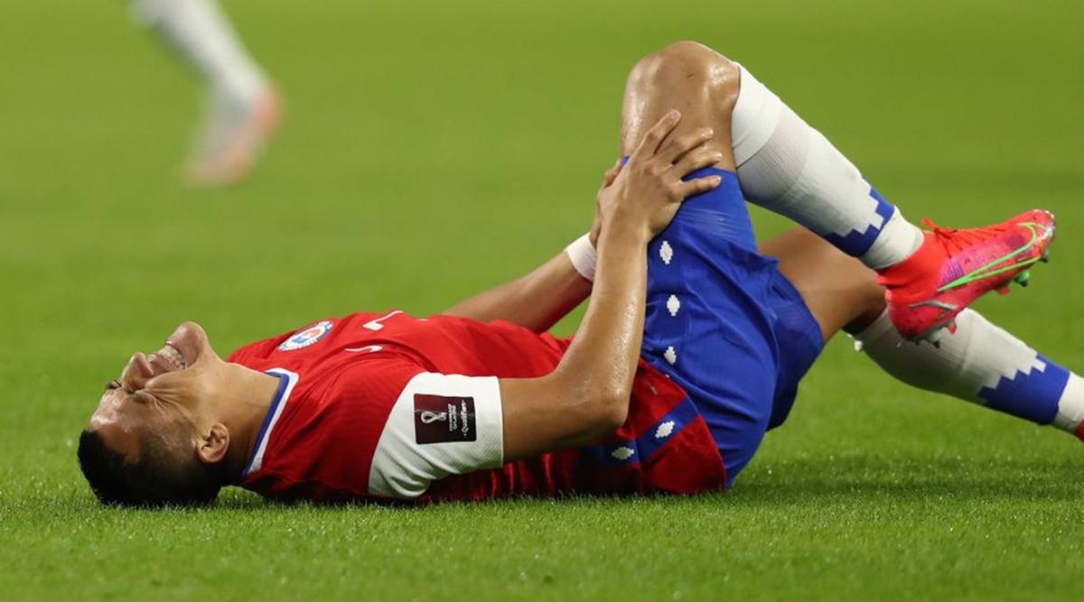 Alexis Sánchez de Chile es eliminado de la fase de grupos de la Copa América por una lesión en el pie