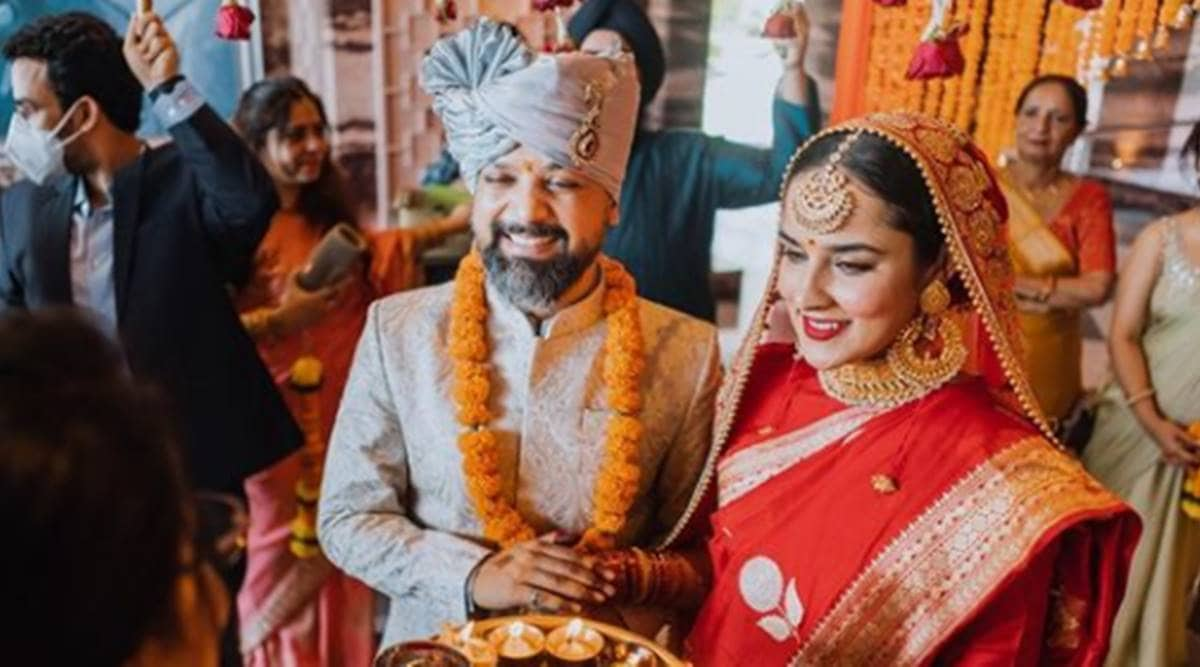 From Anushka Sharma To Jaspreet Bumrah, Celebrity Wedding Pictures