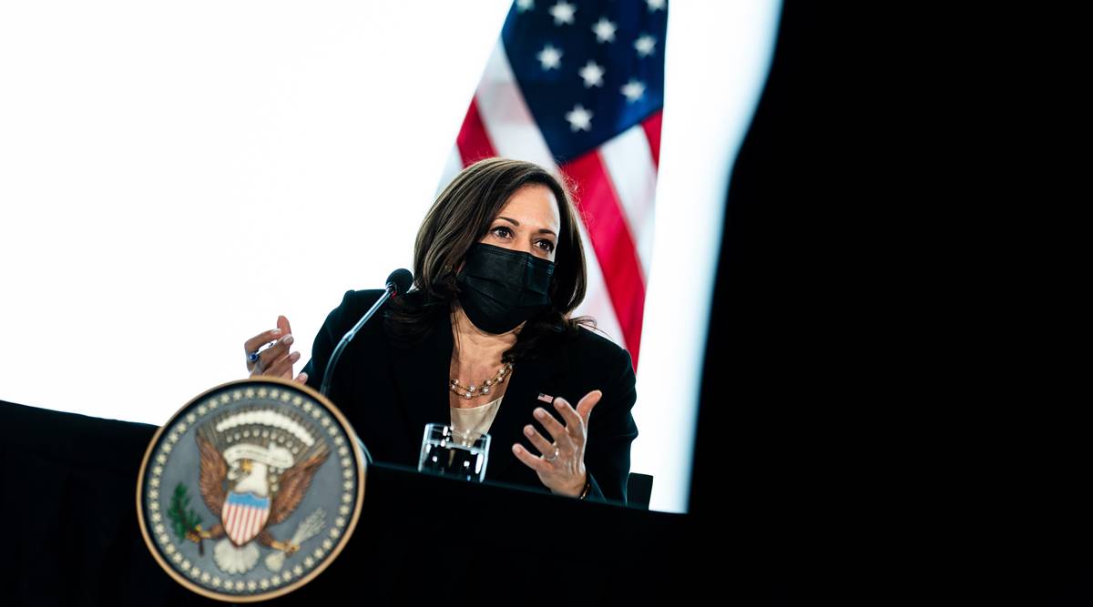 Kamala Harris, with blunt language on border, forges Immigration image