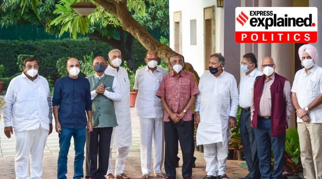 TMC leader Yashwant Sinha (4L) with other Rashtriya Manch leaders after a meeting at the residence of NCP president Sharad Pawar (C) in New Delhi, Tuesday, June 22, 2021. (PTI Photo/Manvender Vashist) 