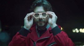 professor money heist glasses video alvaro morte