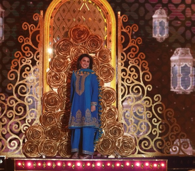 neetu on stage