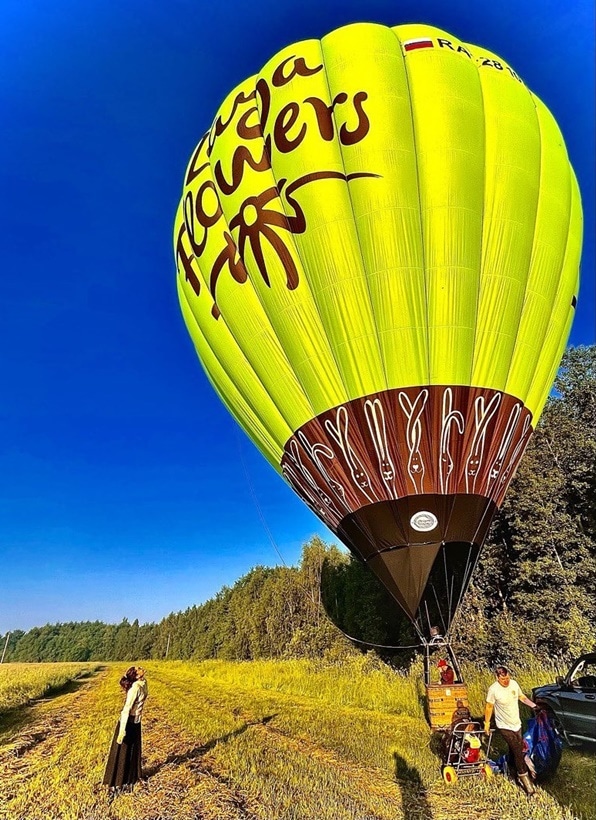 taapsee hot air