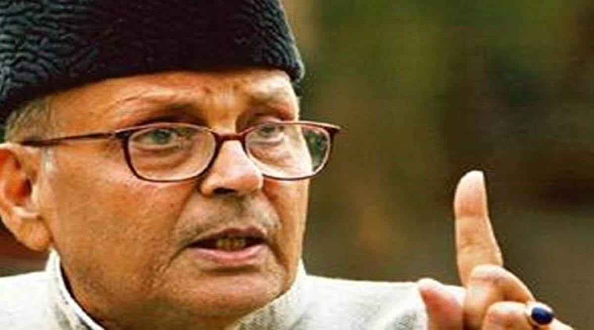 V P Singh, communalism, v p singh cabinet, v p singh biography in hindi, v p singh full name, v p singh son, v p singh reservation, indian express, indian express opinion