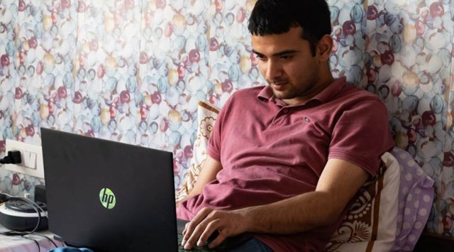 work from home, how to have the best chair when working from home, work from home fitness, tips for back pain, lower back strength exercises, work from home exercises, indianexpress, indianexpress.com