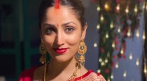 Yami Gautam is a glowing newlywed adorned in red in latest pic: 'Rind posh maal'