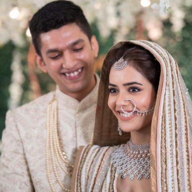 sana sayyad wedding lehenga