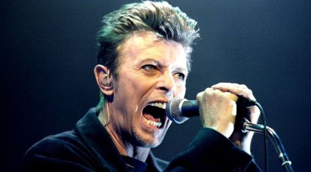 David Bowie, David Bowie album art auction, David Bowie photographs auction