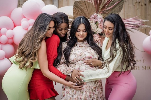 Afshan Azad babby shower photos 2