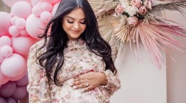 Afshan Azad babby shower photos