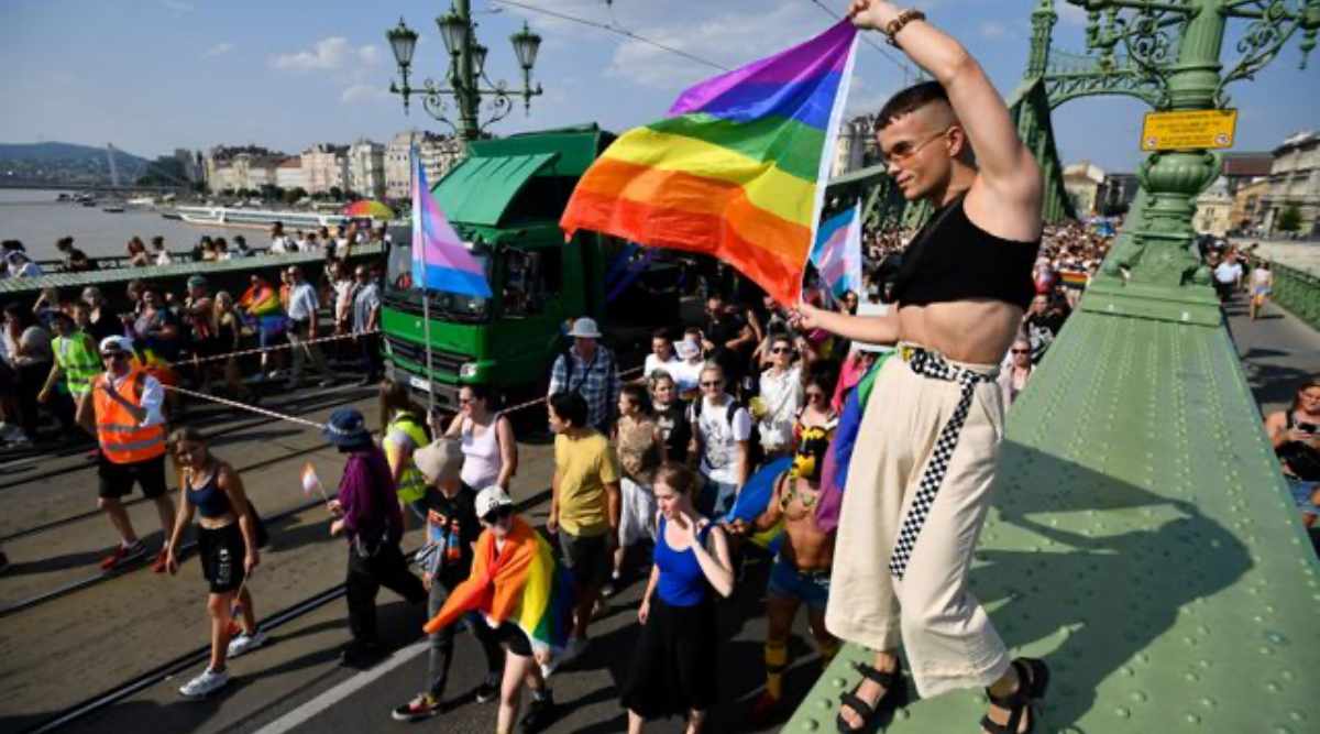 Thousands march in Hungary Pride parade to oppose LGBT law