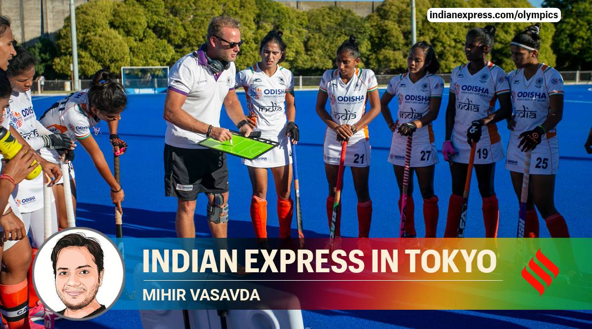 Sjoerd Marijne, Sjoerd Marijne india women hockey coach, Sjoerd Marijne tokyo olympics, Sjoerd Marijne ireland vs great britain, india women hockey olympics quarter final