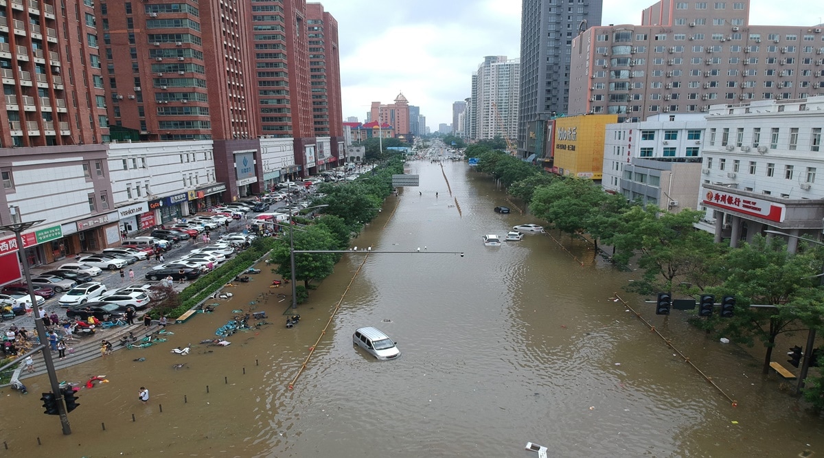 'Please save us!' Grim scenes in China as flood inundates ...