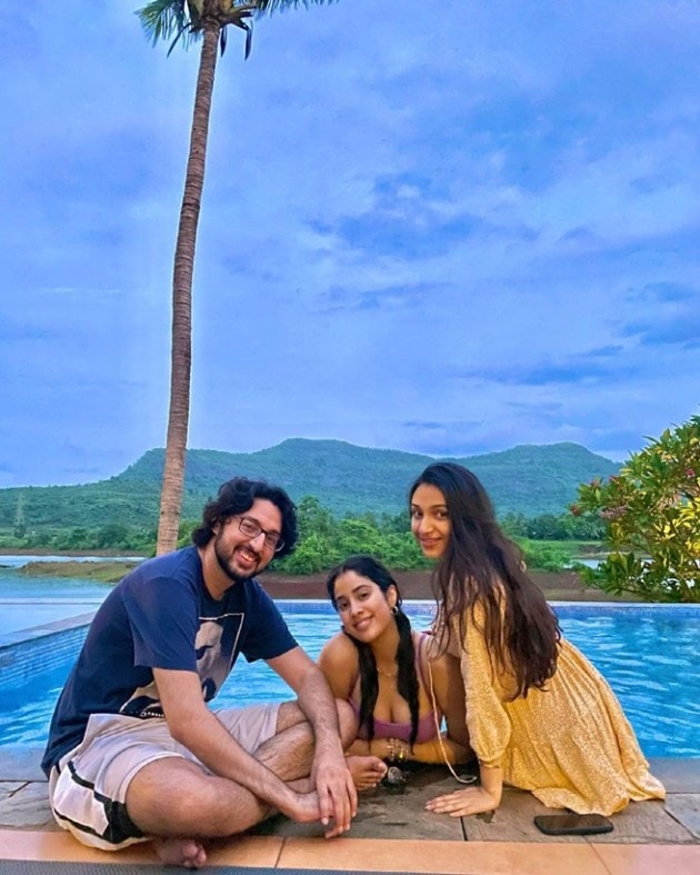 Janhvi Kapoor 3