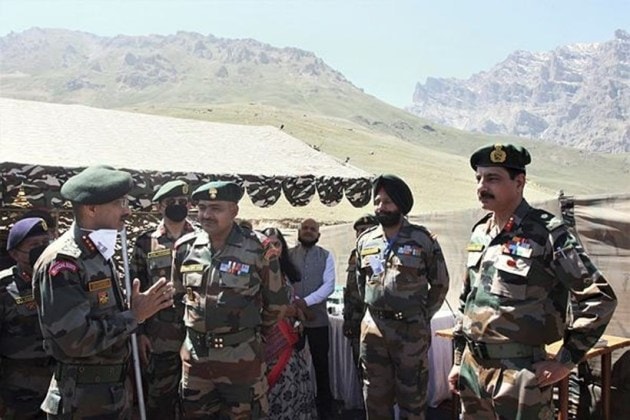 22nd Anniversary Of Kargil War: India Remembers Brave Soldiers On Vijay 