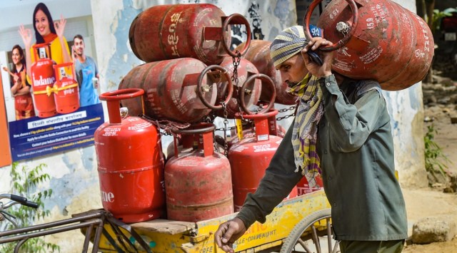 Subsidised LPG in Delhi now costs Rs 859 per 14.2-kg cylinder, according to a price notification by oil companies. (File Photo)
