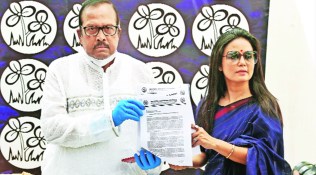 TMC writes letter to Kovind: Demands removal of Solicitor General of India