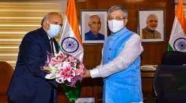 Railway Minister Ashwini Vaishnaw takes charge no alt set