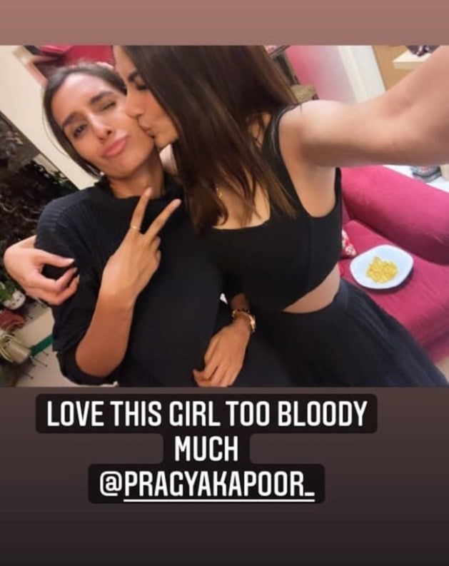 Pragya Kapoor, mouni