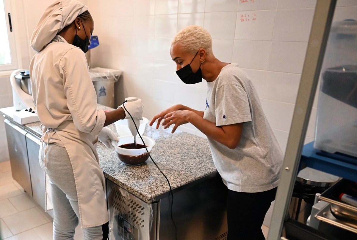 covid-19, chocolate shop, Senegal's first chocolate shop