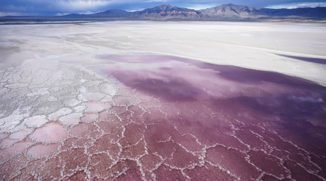 Pink water washes Utah