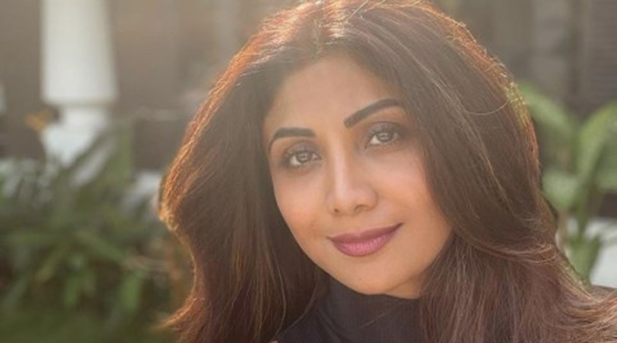Breathe with awareness': Shilpa Shetty does '21 anulom vilom (2 sets), 200  kapalbhati (2 sets), Om chants' | Lifestyle News,The Indian Express