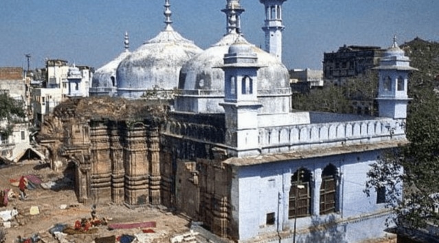 The court had ordered the archaeological survey the exercise was required to decide on pleas that allege the mosque was built by Mughal emperors after partially demolishing a Hindu shrine.(Wikimedia Commons)