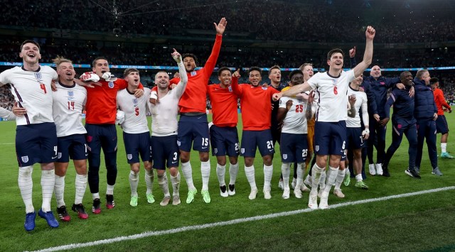 England players celebrate after advancing to the final. (Twitter/Euro 2020)