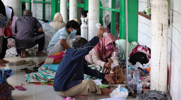 Indonesia short on oxygen, seeks help as Covid cases soar | World News