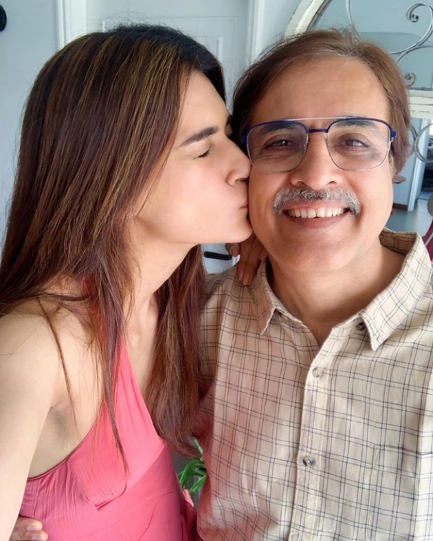 kriti papa